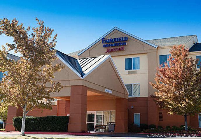 Fairfield Inn & Suites By Marriott Tulsa Central Ngoại thất bức ảnh