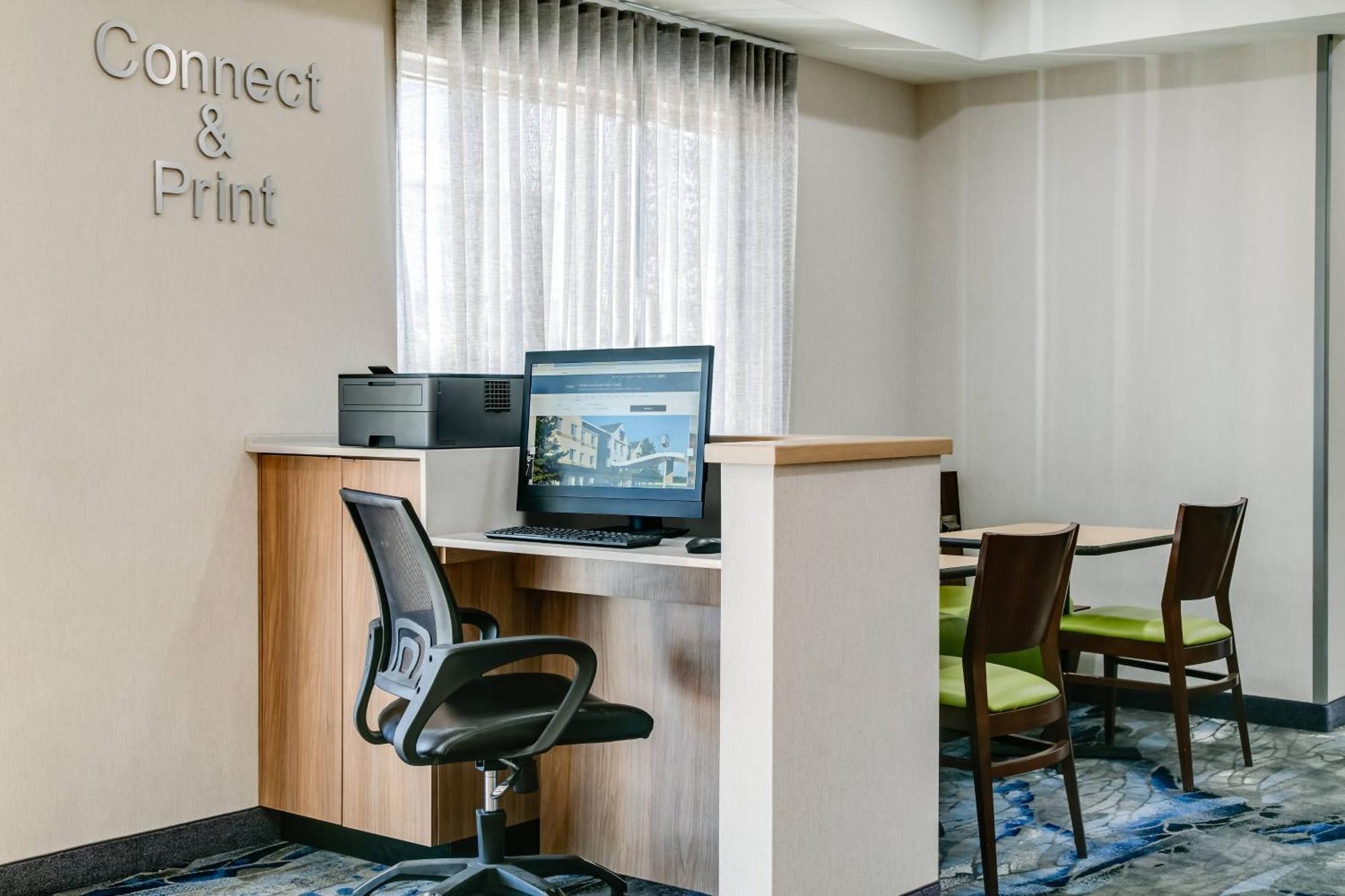 Fairfield Inn & Suites By Marriott Tulsa Central Ngoại thất bức ảnh